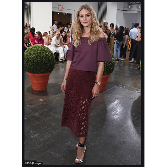 Butterfly Off Shoulder Blouse - Picture 4 of 4